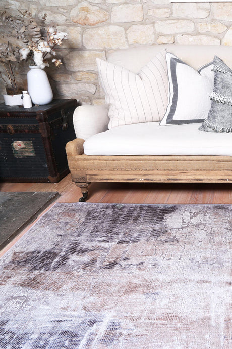 vintage-crown-leopold-ash-ivory-distressed-vintage-rug 160x230